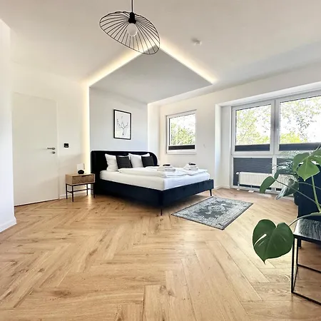 Modern Apartment - Fuer Freunde & Familien, Stadtnah, Parkplatz, E-Ladestation, Gitterbox Fuer Fahrraeder, Fitnessstudio, Digitale Gaestemappe Mit Restaurant- Und Unternehmenstipps Koblenz  Eksteriør billede