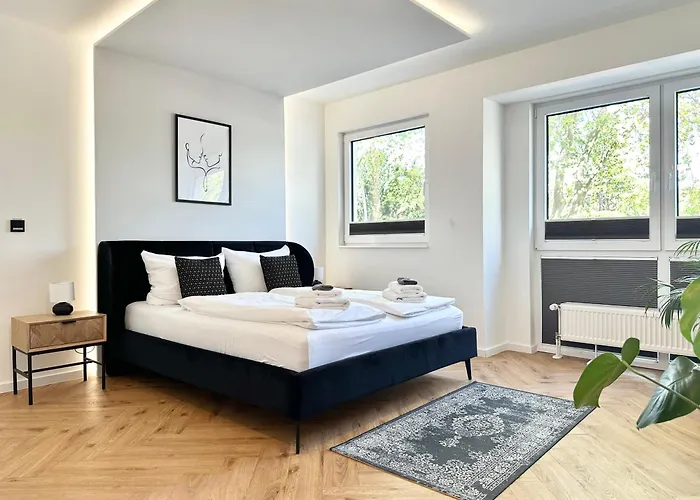 Modern Apartment - Fuer Freunde & Familien, Stadtnah, Parkplatz, E-Ladestation, Gitterbox Fuer Fahrraeder, Fitnessstudio, Digitale Gaestemappe Mit Restaurant- Und Unternehmenstipps