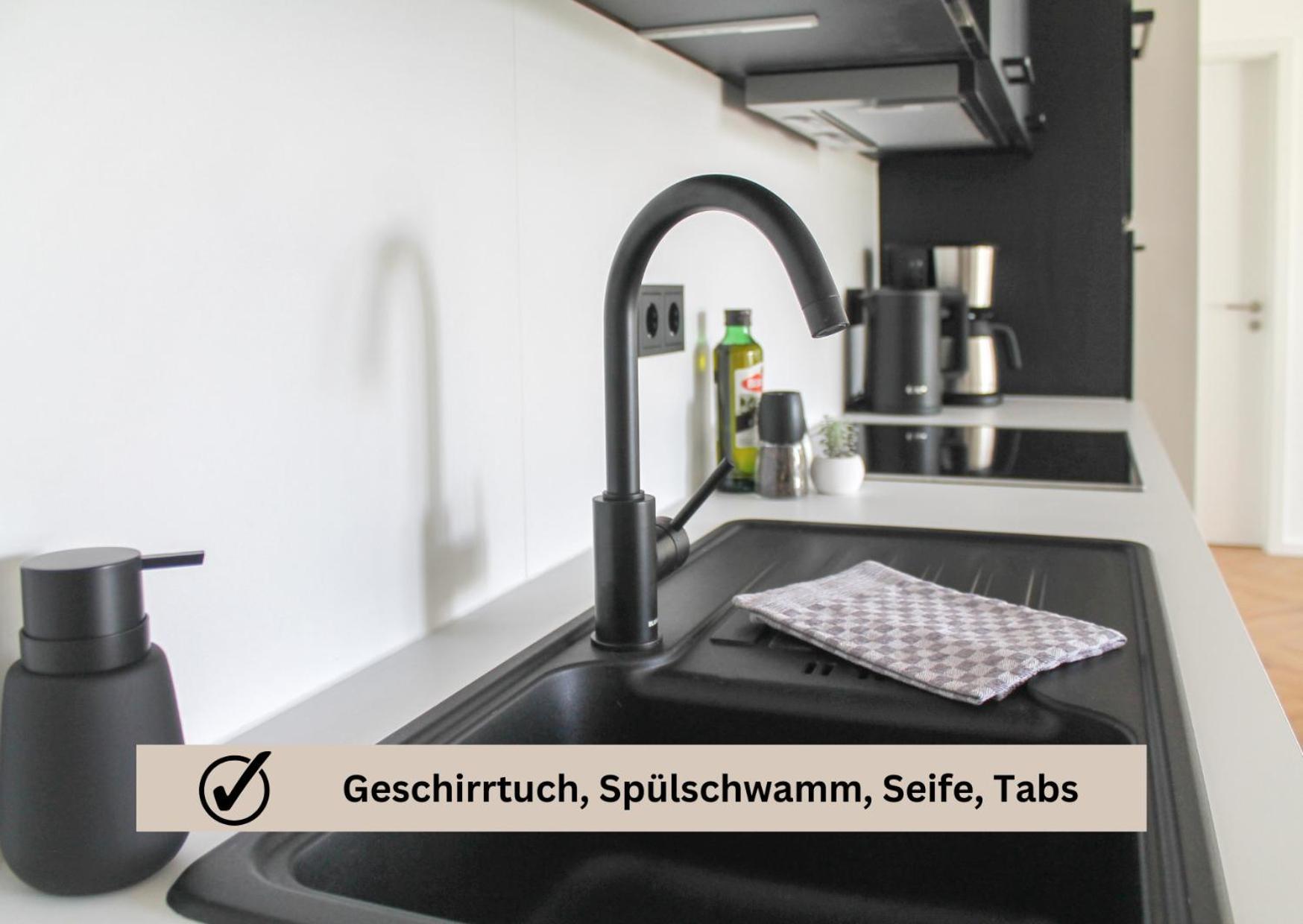 Modern - Fuer Freunde & Familien, Stadtnah, Parkplatz, E-ladestation, Gitterbox Fuer Fahrraeder, Fitnessstudio, Digitale Gaestemappe Mit Restaurant- Und Unternehmenstipps * Koblenz (Rhineland-Palatinate)