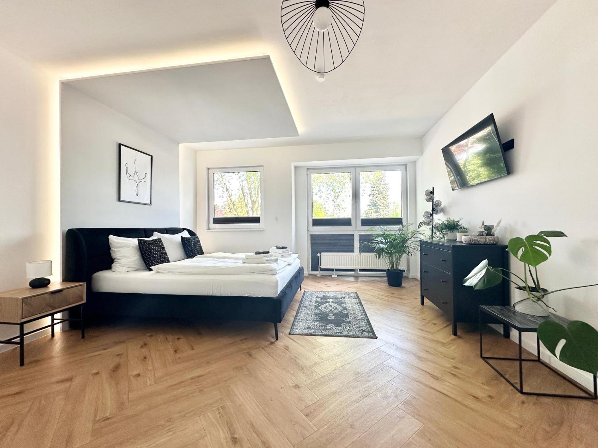 Modern - Fuer Freunde & Familien, Stadtnah, Parkplatz, E-ladestation, Gitterbox Fuer Fahrraeder, Fitnessstudio, Digitale Gaestemappe Mit Restaurant- Und Unternehmenstipps Apartment