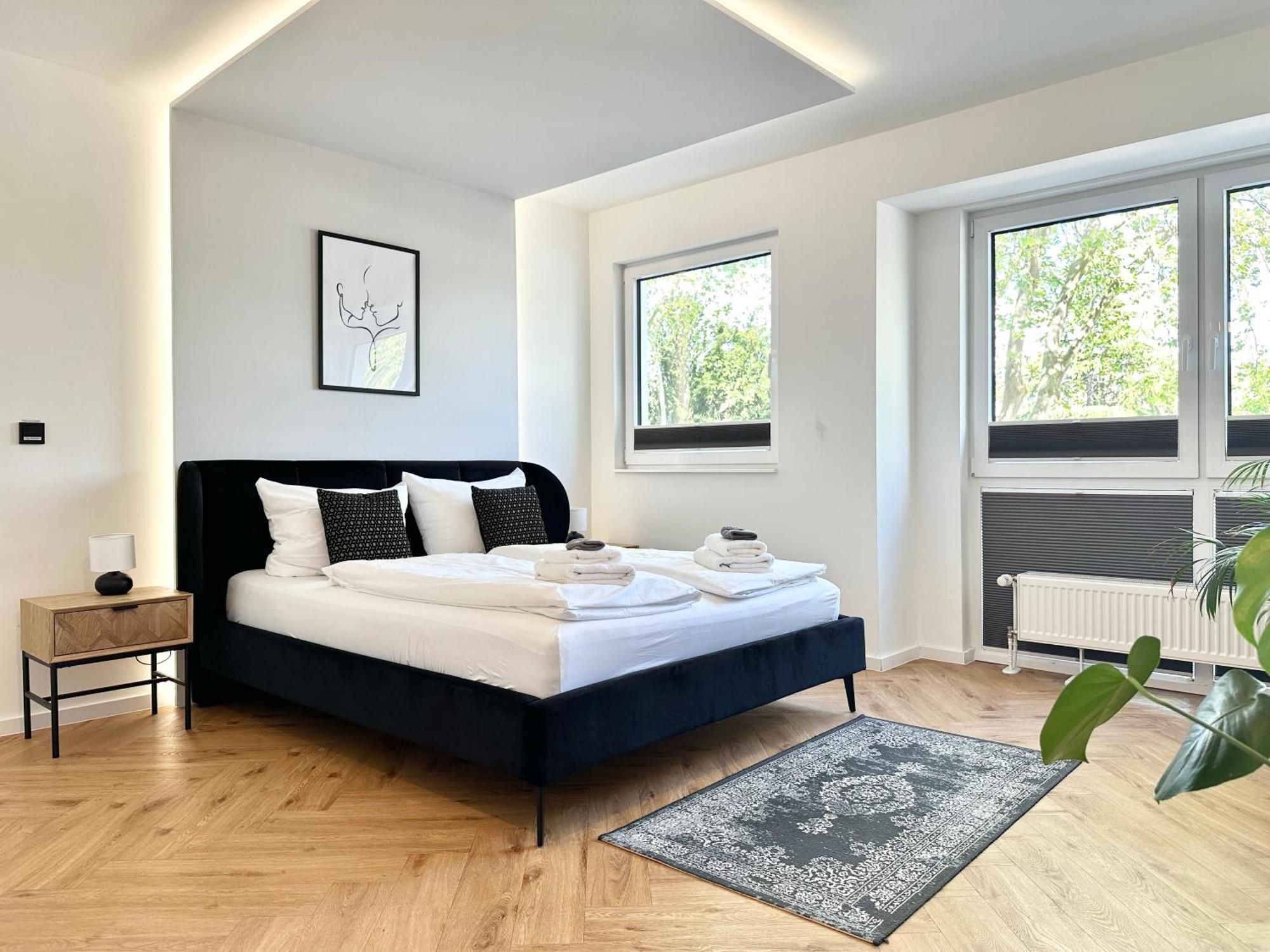Apartment Modern - Fuer Freunde & Familien, Stadtnah, Parkplatz, E-ladestation, Gitterbox Fuer Fahrraeder, Fitnessstudio, Digitale Gaestemappe Mit Restaurant- Und Unternehmenstipps